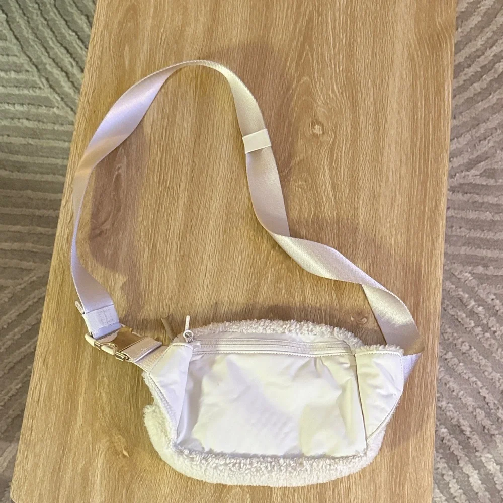 lululemon athletica Cream Sherpa Crossbody Belt Bag with Gold Accents